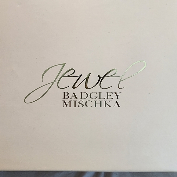 Shoes - Picture 6 of 6